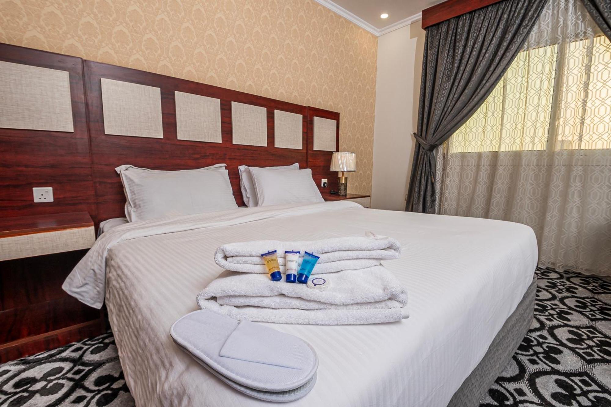 Ghalyt Ohud Aparthotel Medina Exterior photo